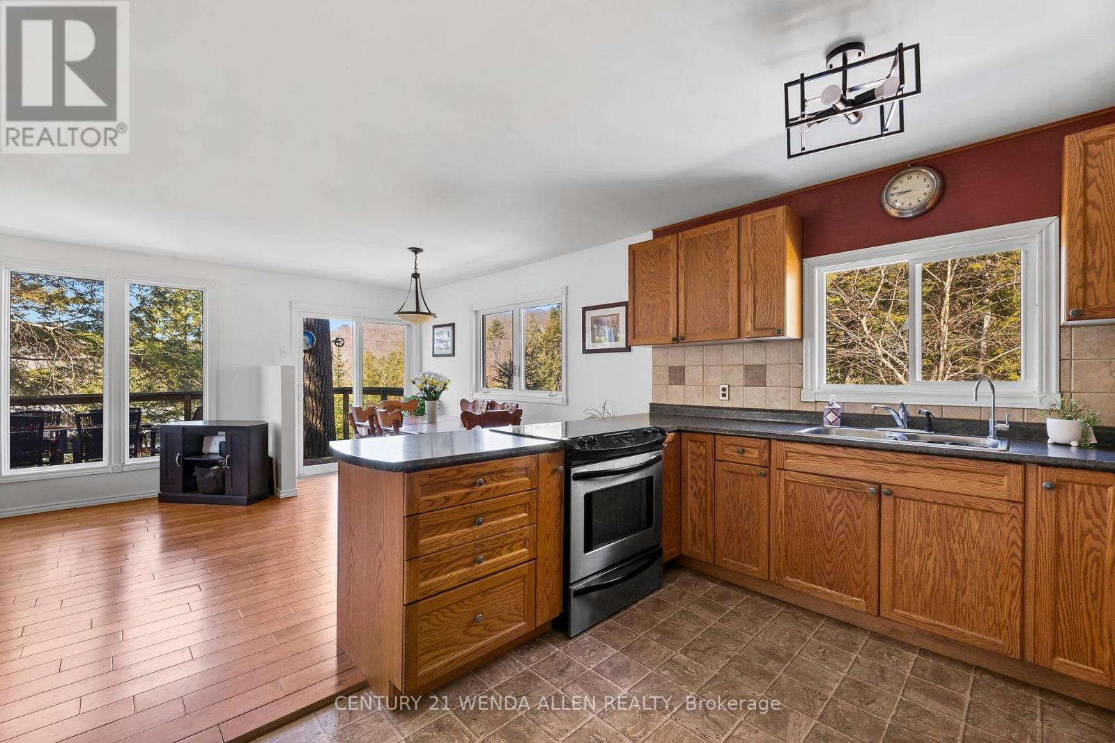 34c Bentley Lake Place, Faraday, Ontario  K0L 1C0 - Photo 12 - X12085951