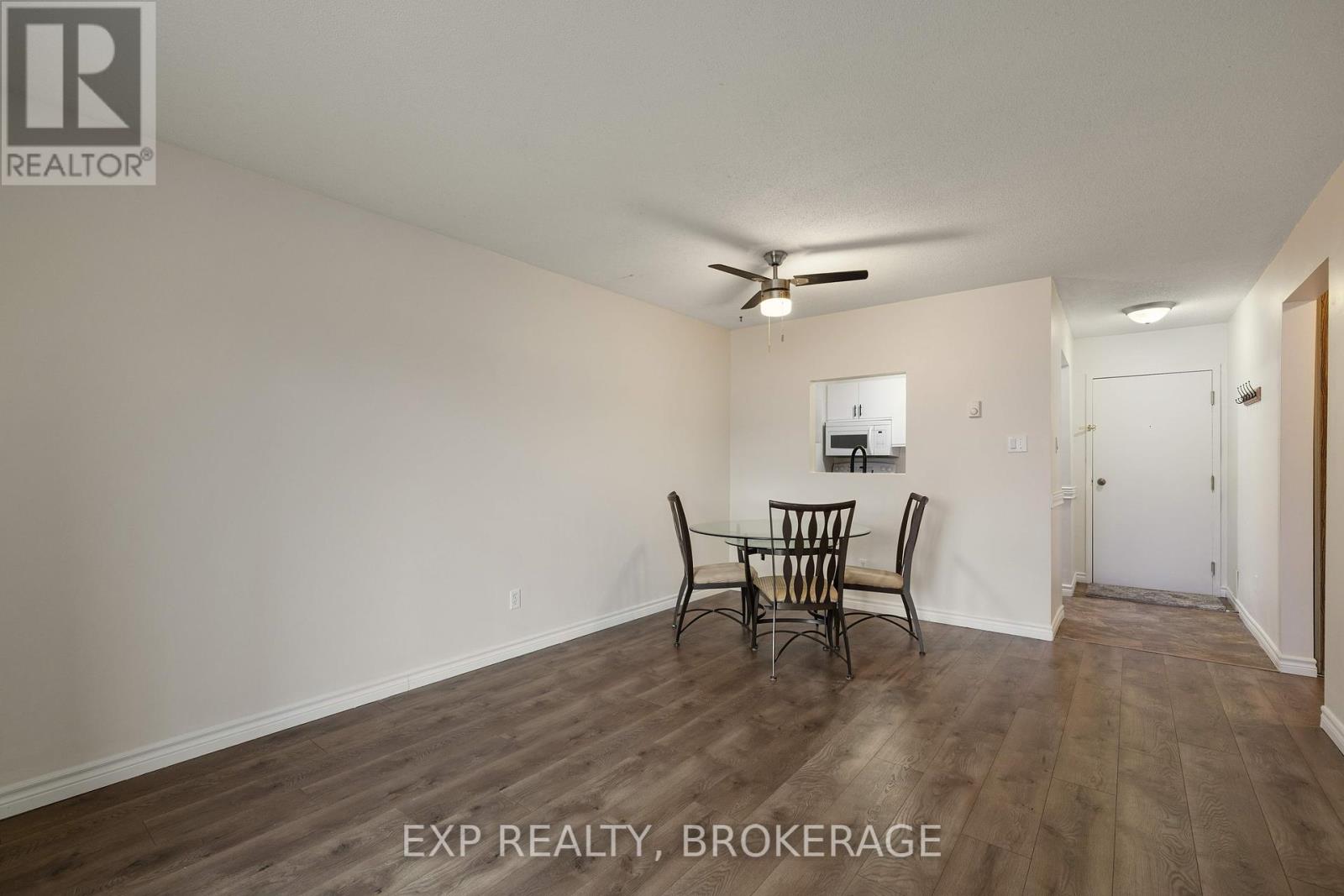 212 - 573 Armstrong Road, Kingston (East Gardiners Rd), Ontario  K7M 8J8 - Photo 8 - X12086140