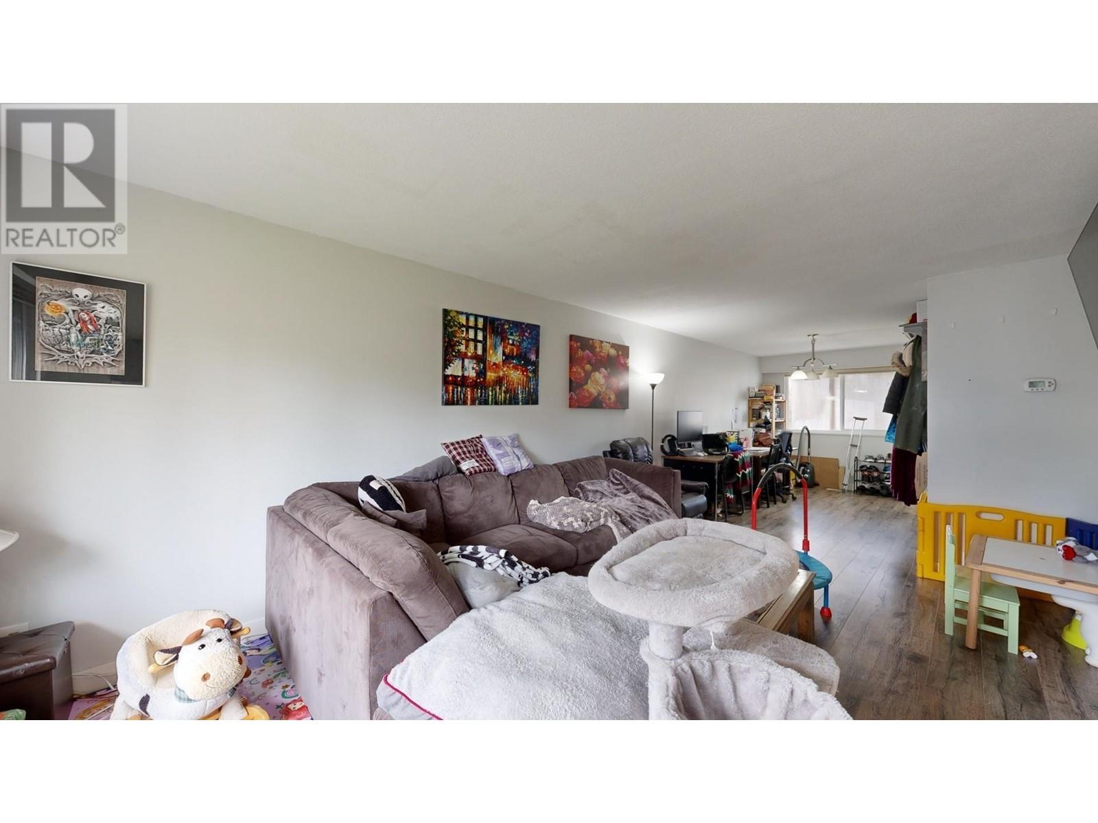 3629-3631 Flint Street, Port Coquitlam, British Columbia  V3B 4J9 - Photo 14 - R2991007