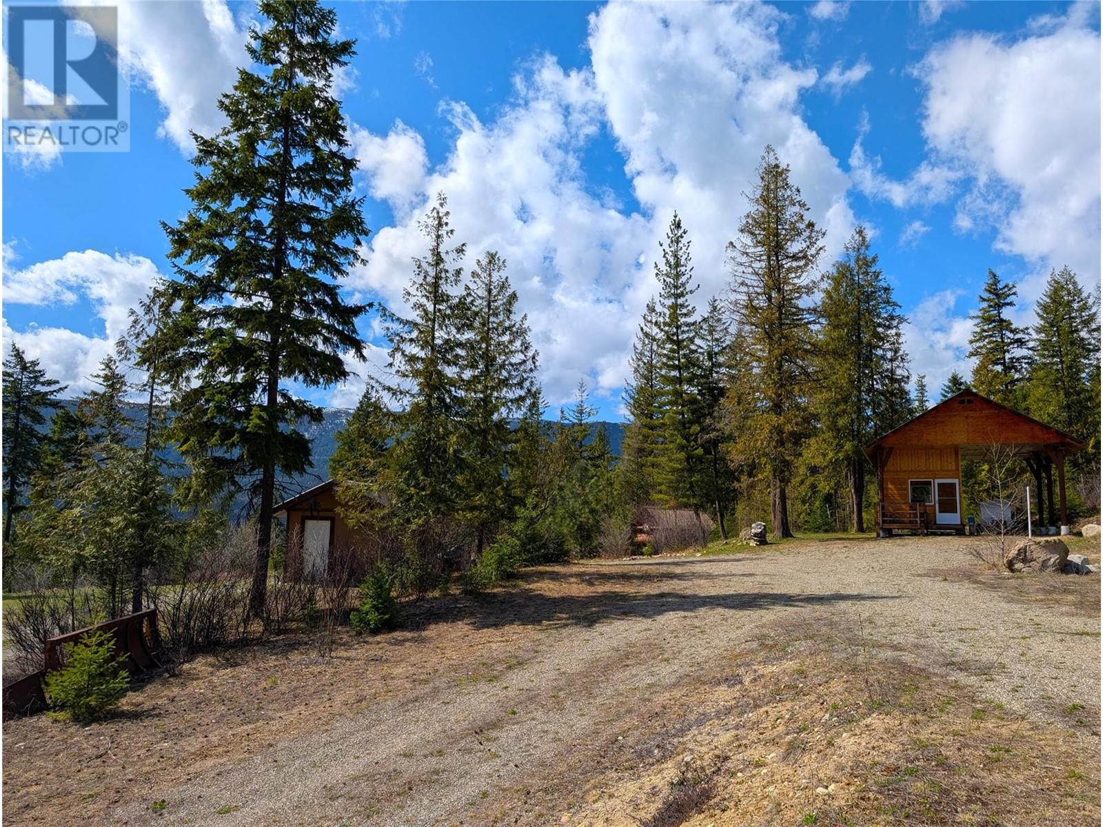 9300 6 Highway, edgewood, British Columbia