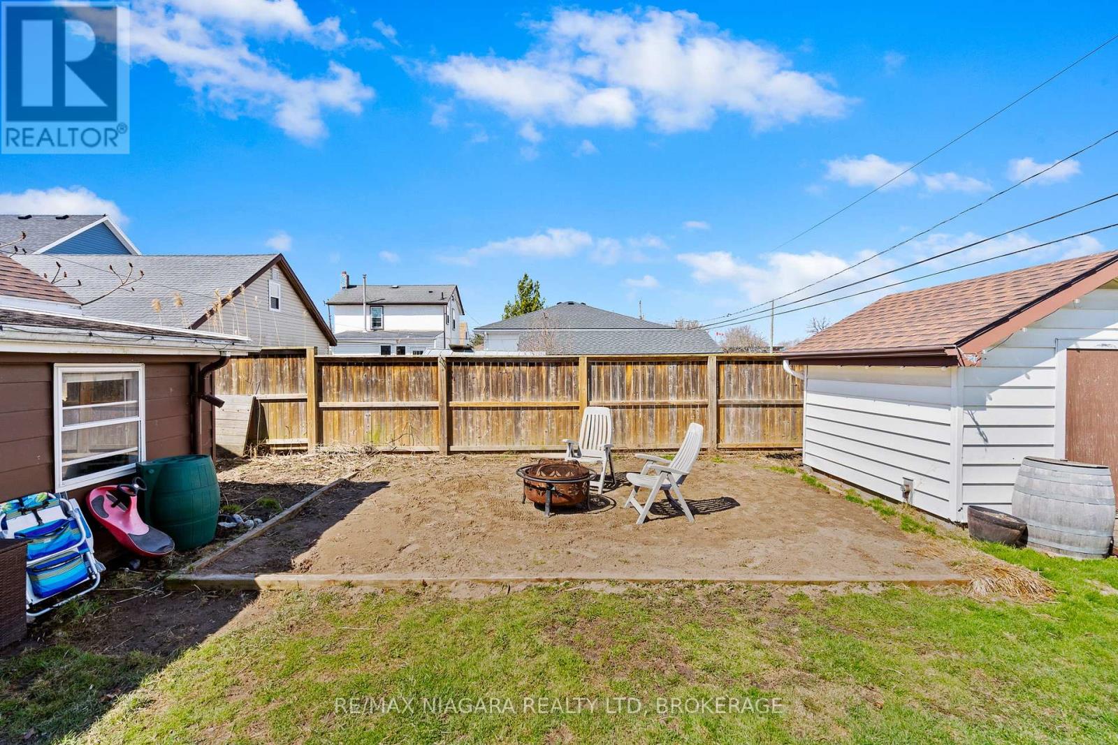 201 Knoll Street, Port Colborne (Main Street), Ontario  L3K 5B4 - Photo 24 - X12086143