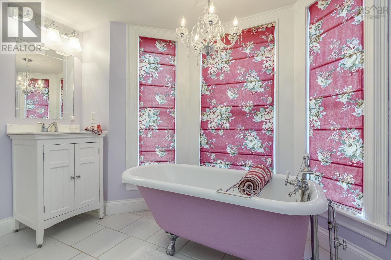 76 Montague Row, Digby, Nova Scotia  B0V 1A0 - Photo 33 - 202508012