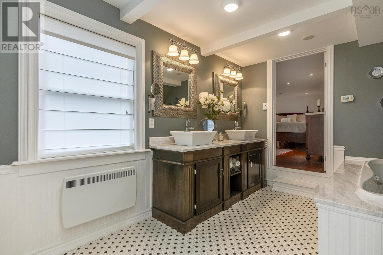 76 Montague Row, Digby, Nova Scotia  B0V 1A0 - Photo 43 - 202508012