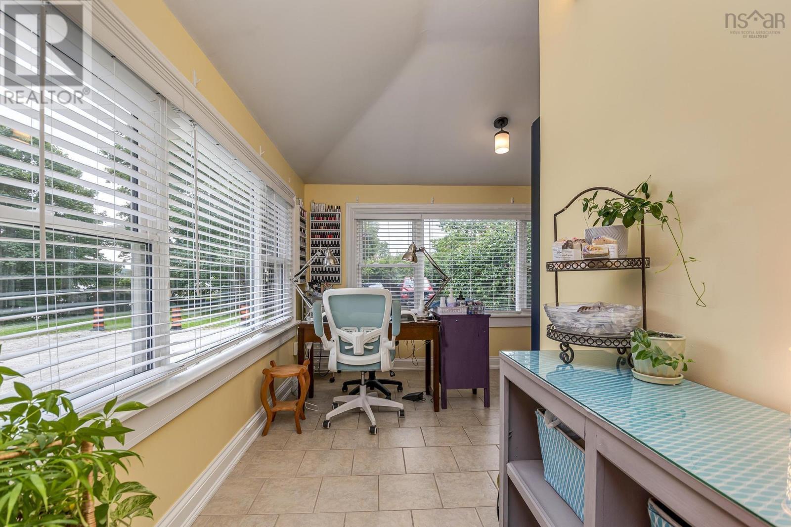 76 Montague Row, Digby, Nova Scotia  B0V 1A0 - Photo 8 - 202508012