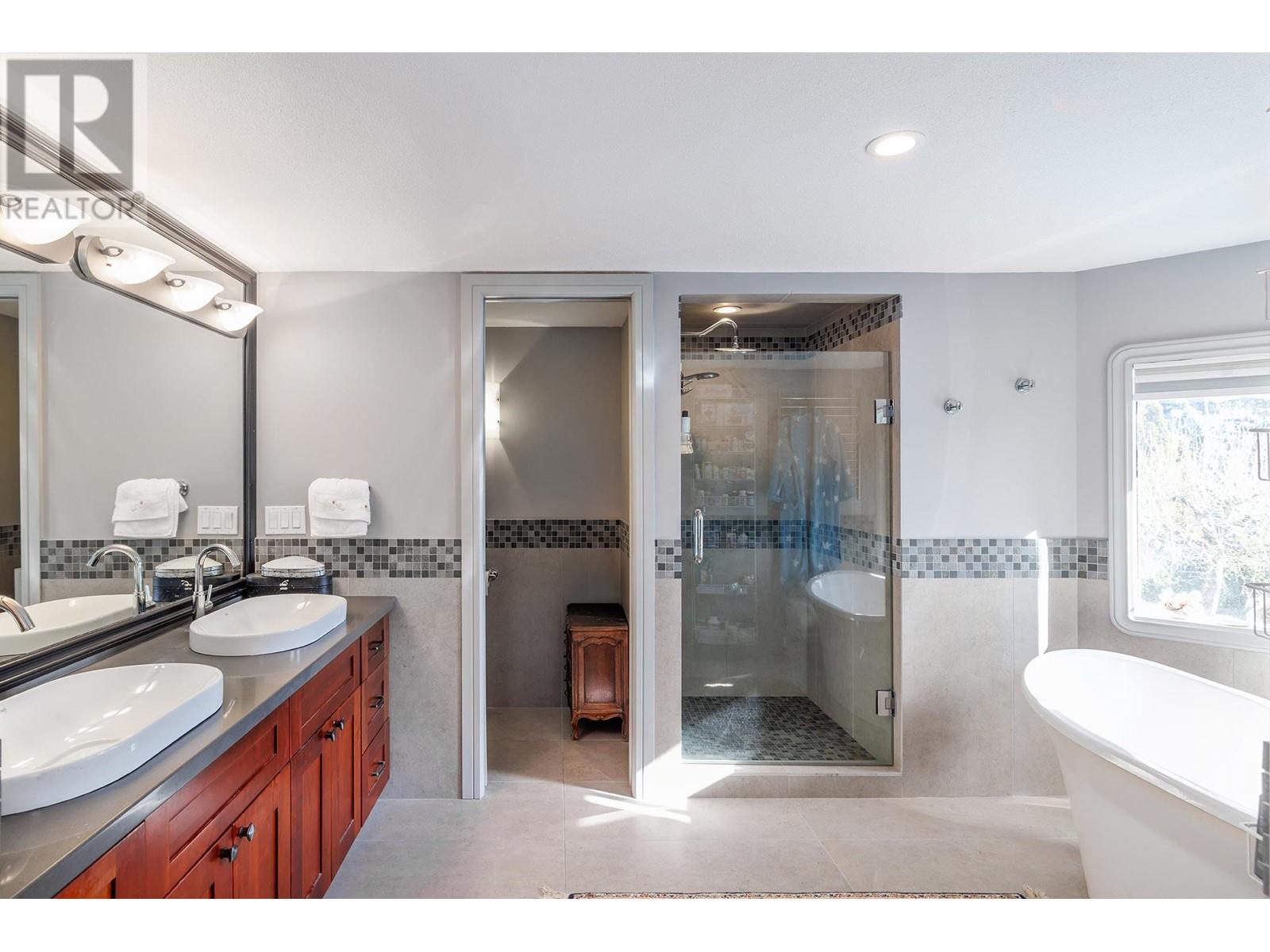 Property at 2376 Nahanni Court image 4