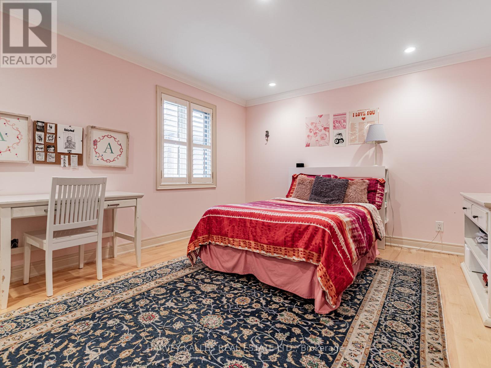 55 Viewmount Avenue, Toronto, Ontario  M6B 1T2 - Photo 31 - C12086012