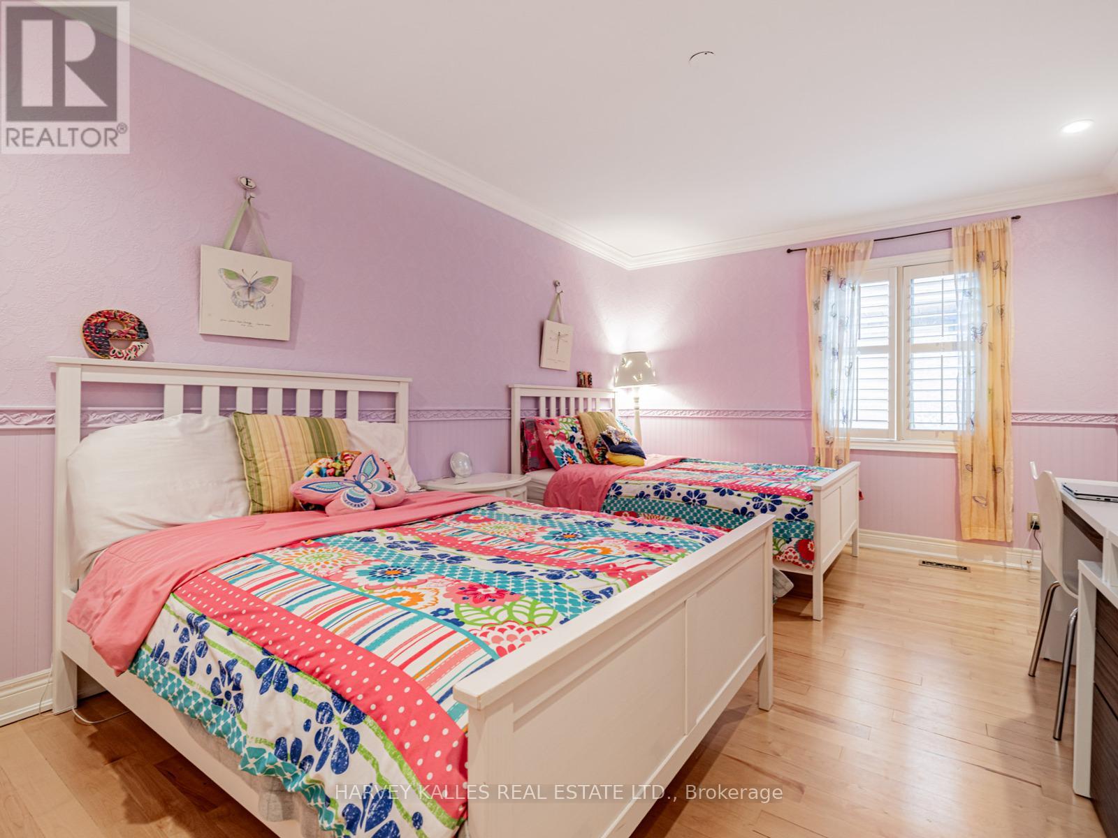 55 Viewmount Avenue, Toronto, Ontario  M6B 1T2 - Photo 29 - C12086012