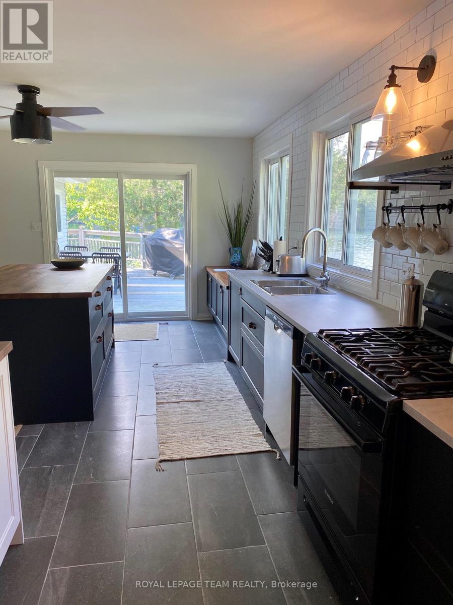 2087b Grindstone Lake Road N, Frontenac (Frontenac North), Ontario  K0H 2M0 - Photo 6 - X12084100