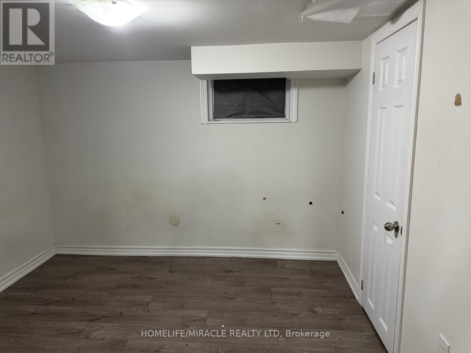 Bsmt - 18 Knightsbridge Road, Toronto, Ontario  M1L 2B2 - Photo 8 - E12022000