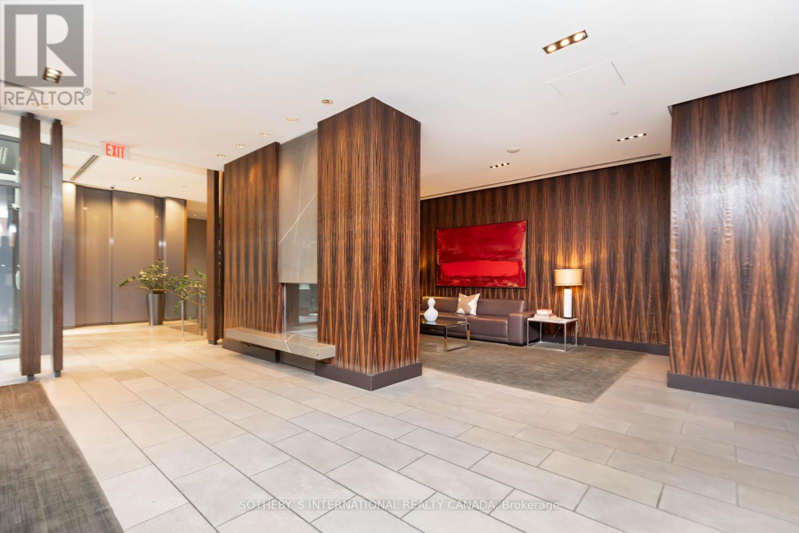 609 - 33 Lombard Street, Toronto, Ontario  M5C 3H8 - Photo 3 - C12086189