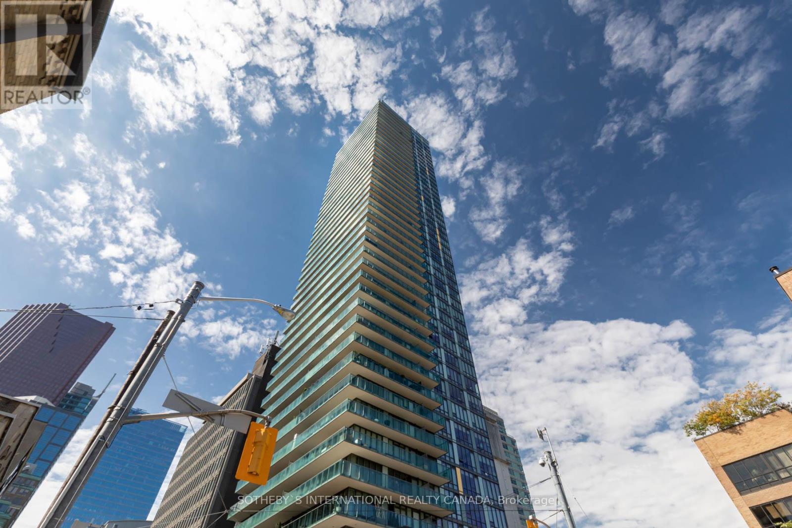 609 - 33 Lombard Street, Toronto, Ontario  M5C 3H8 - Photo 9 - C12086189
