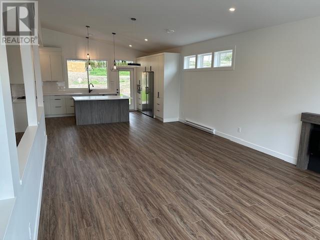 3451 16 Avenue, Salmon Arm, British Columbia  V1E 1Z3 - Photo 10 - 10341532