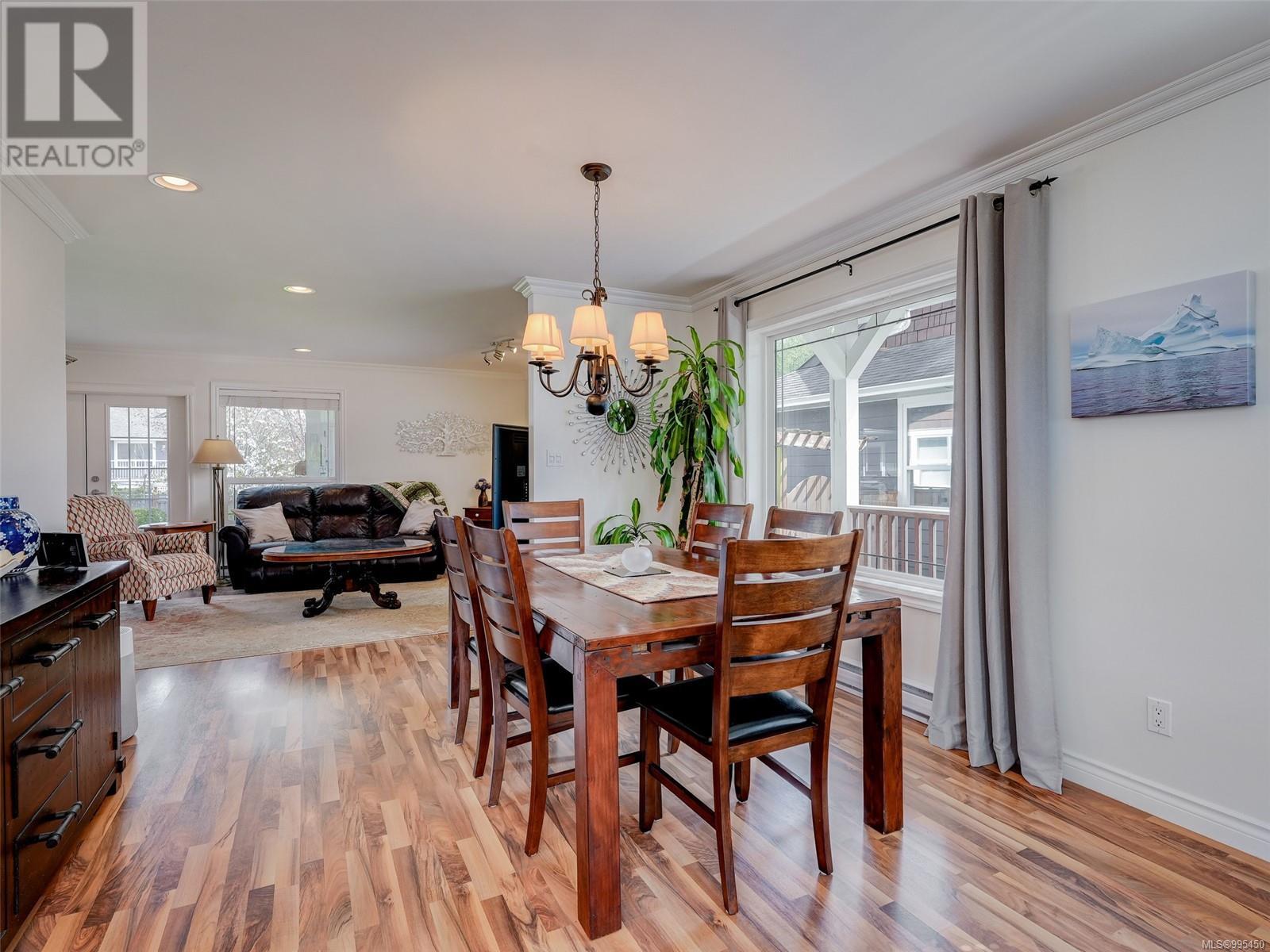 Property at 1672 Narissa Rd image 4