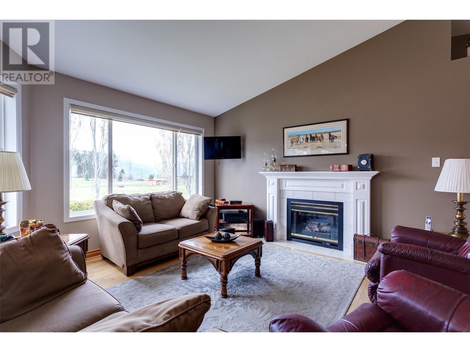 11290 Bond Road Unit# 14, Lake Country, British Columbia  V4V 1E1 - Photo 10 - 10343513