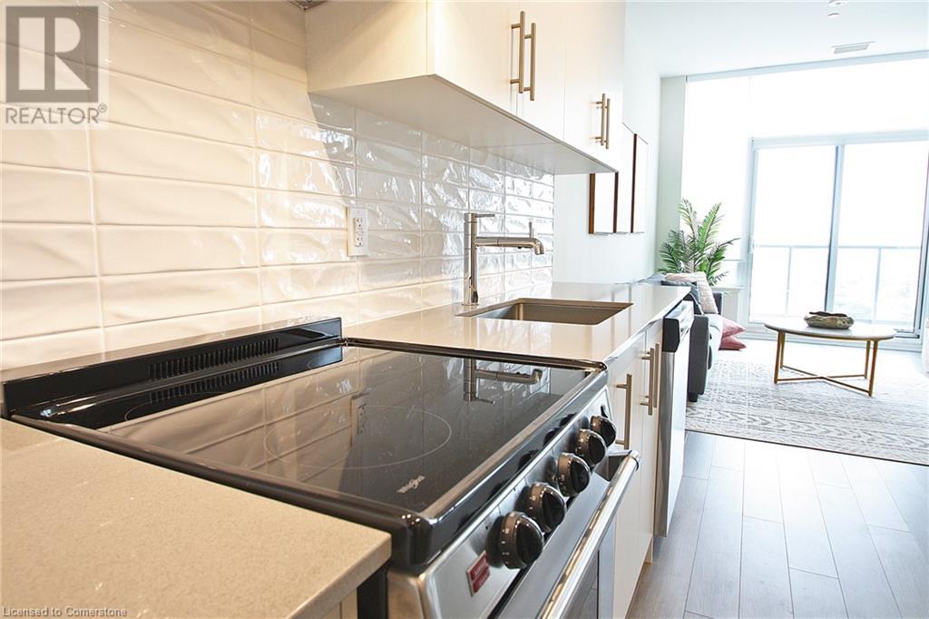 212 King William Street Unit# 1413, Hamilton, Ontario  L8R 0A7 - Photo 8 - 40717613