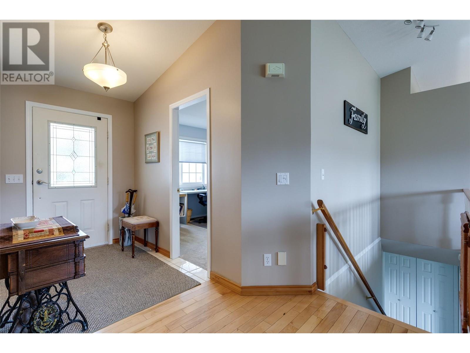 11290 Bond Road Unit# 14, Lake Country, British Columbia  V4V 1E1 - Photo 7 - 10343513