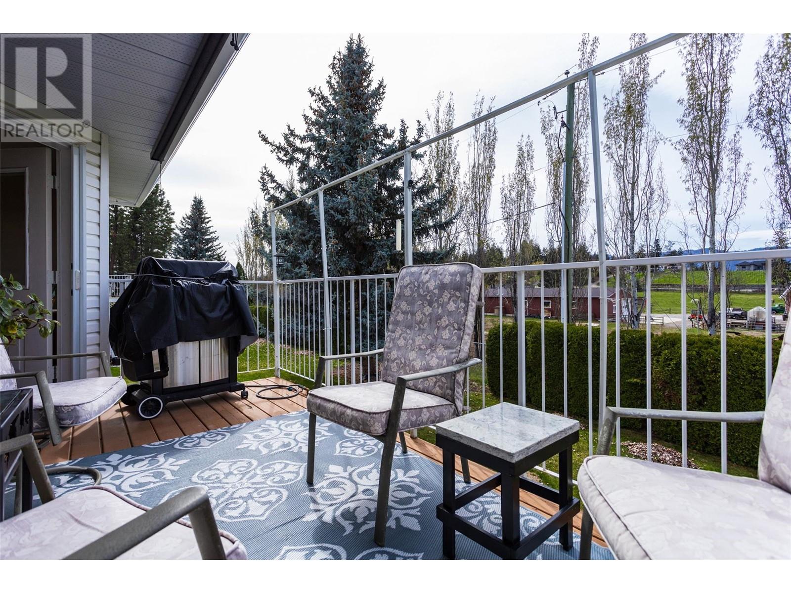 Property at 11290 Bond Road Unit# 14 image 3