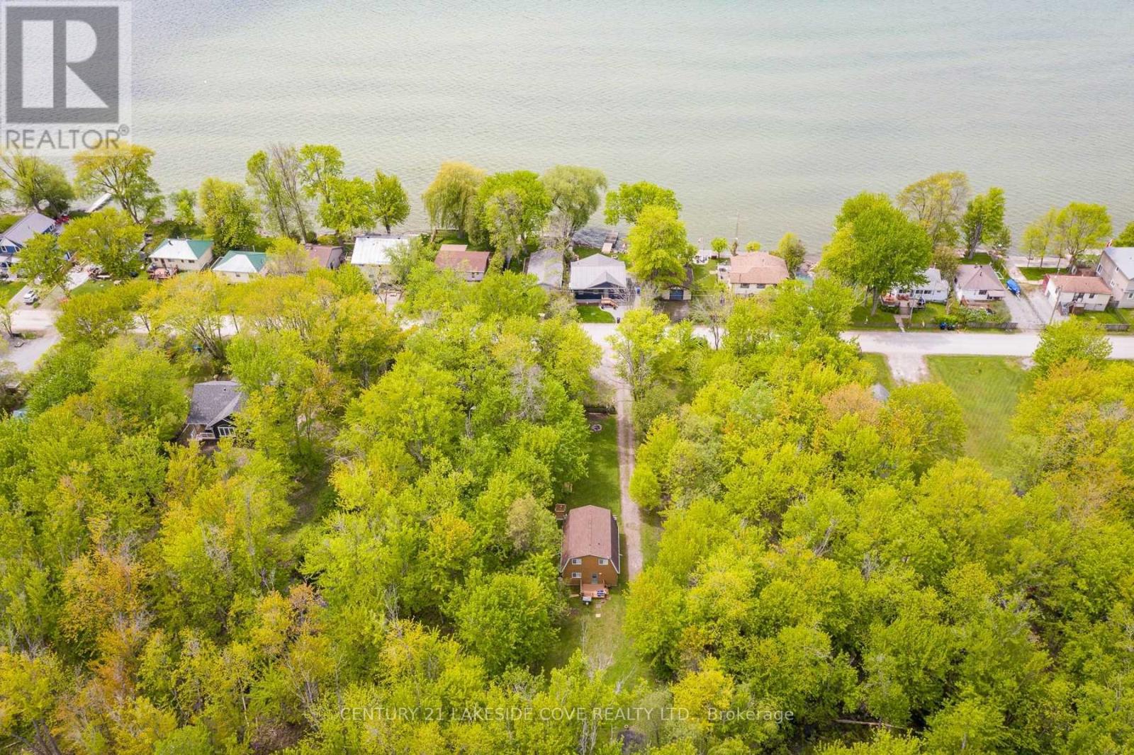 Property at 2597 LAKESHORE DRIVE image 2