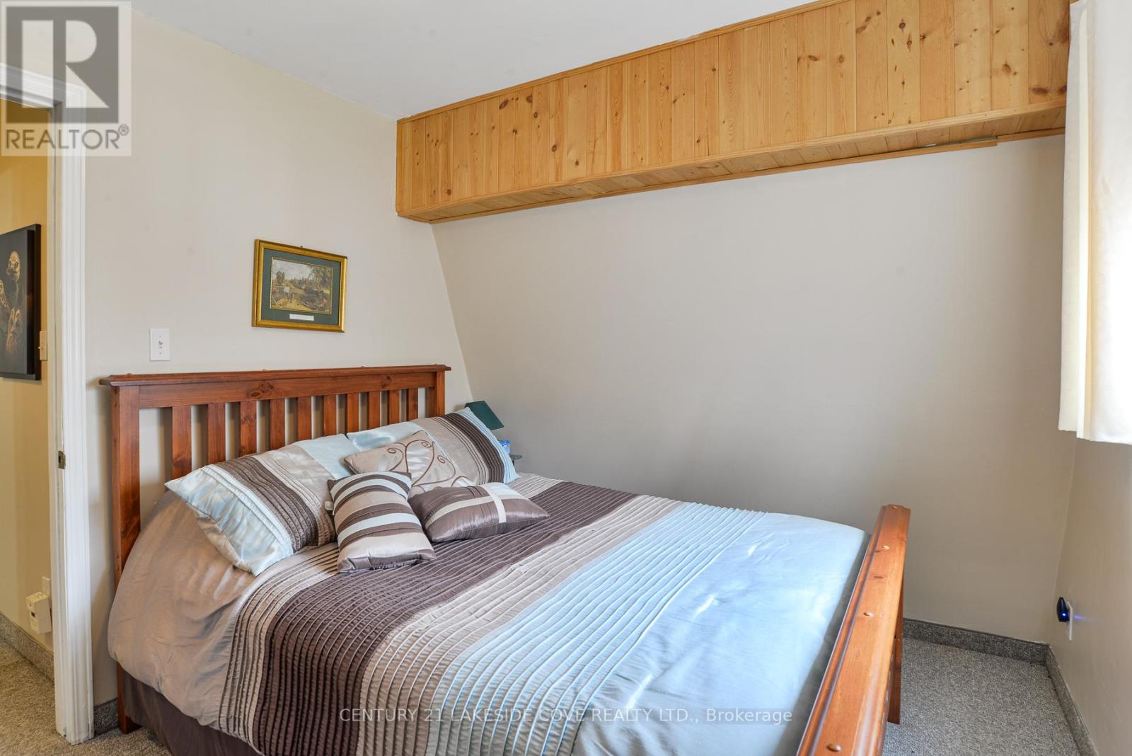 2597 Lakeshore Drive, Ramara, Ontario  L0K 1B0 - Photo 20 - S12086190