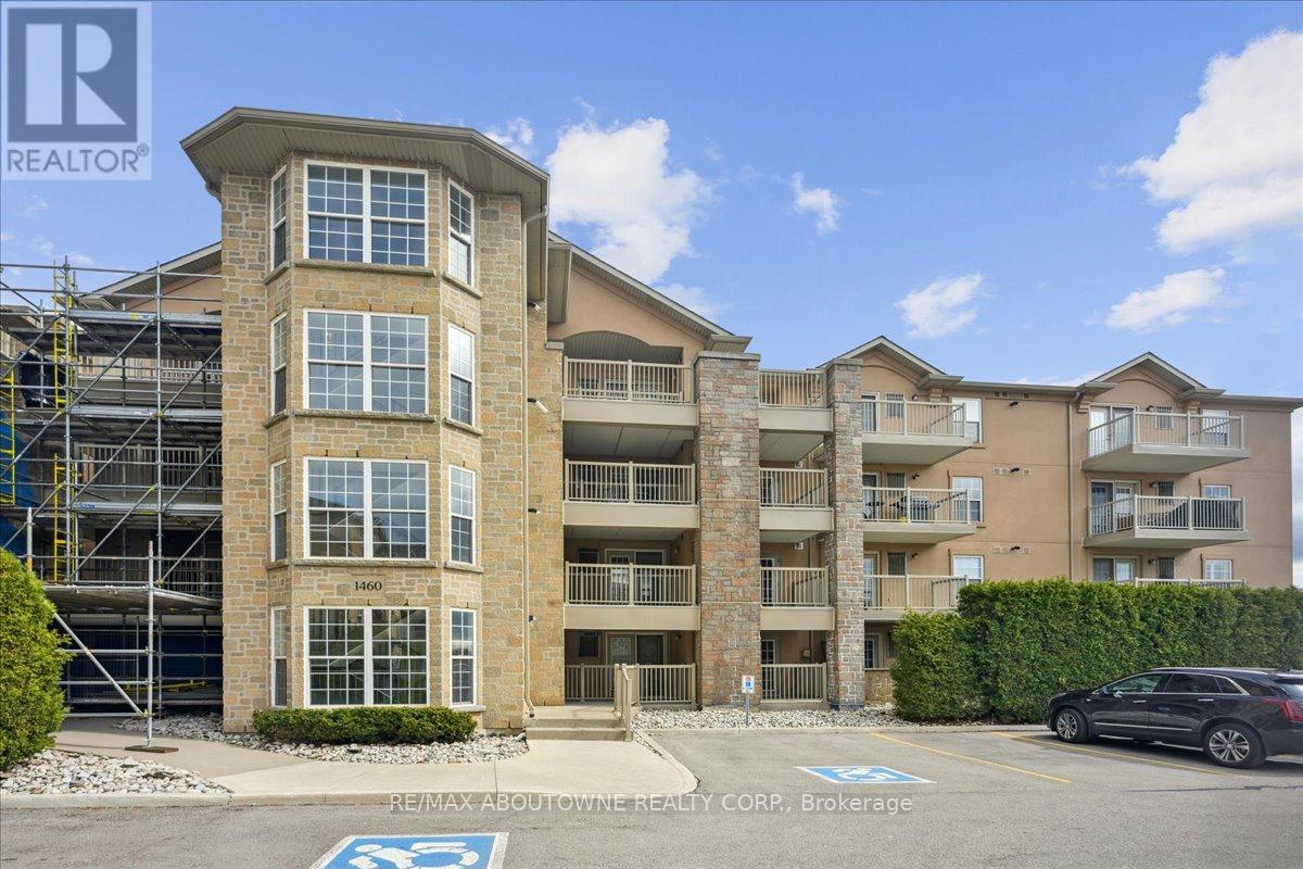 201 - 1460 Bishops Gate, Oakville, Ontario  L6M 4N5 - Photo 34 - W12086139