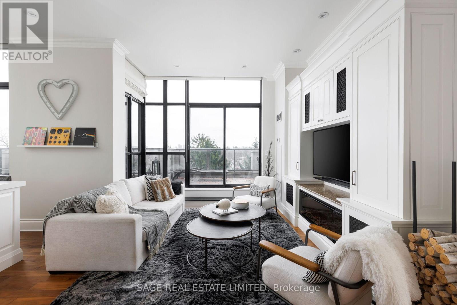Property at PH613 - 25 EARLINGTON AVENUE image 1