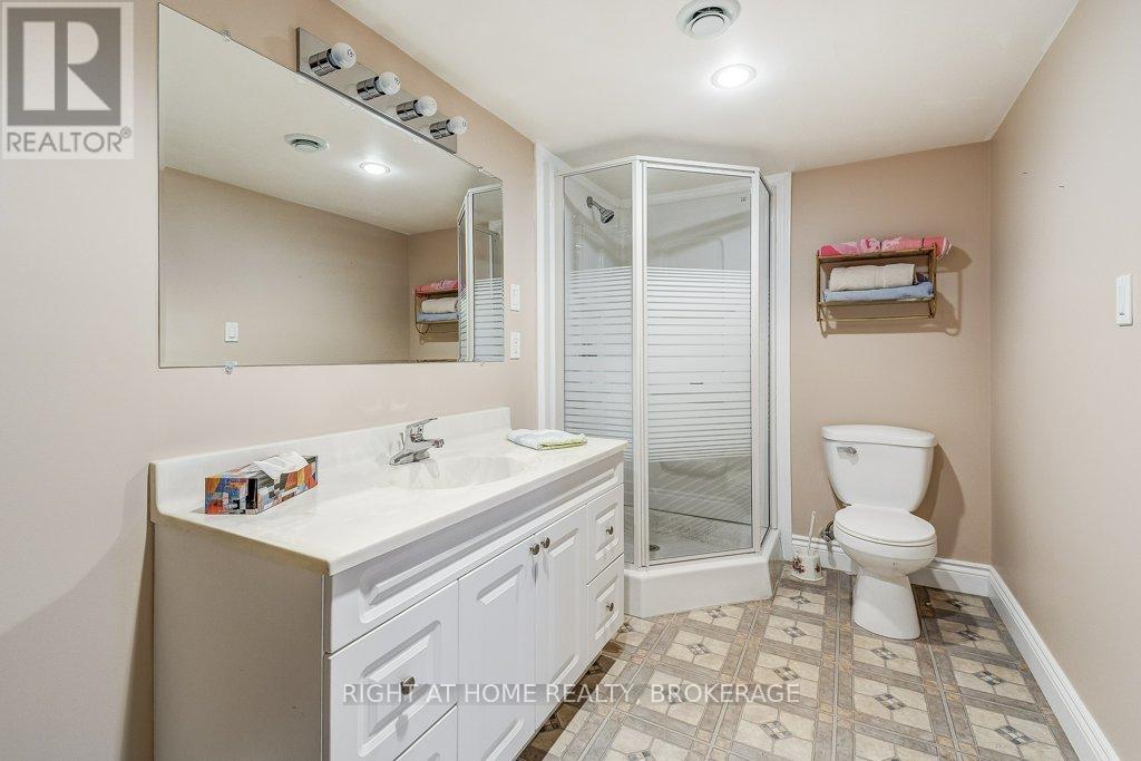156 Gracehill Crescent, Hamilton, Ontario  L8B 1A5 - Photo 27 - X12086170