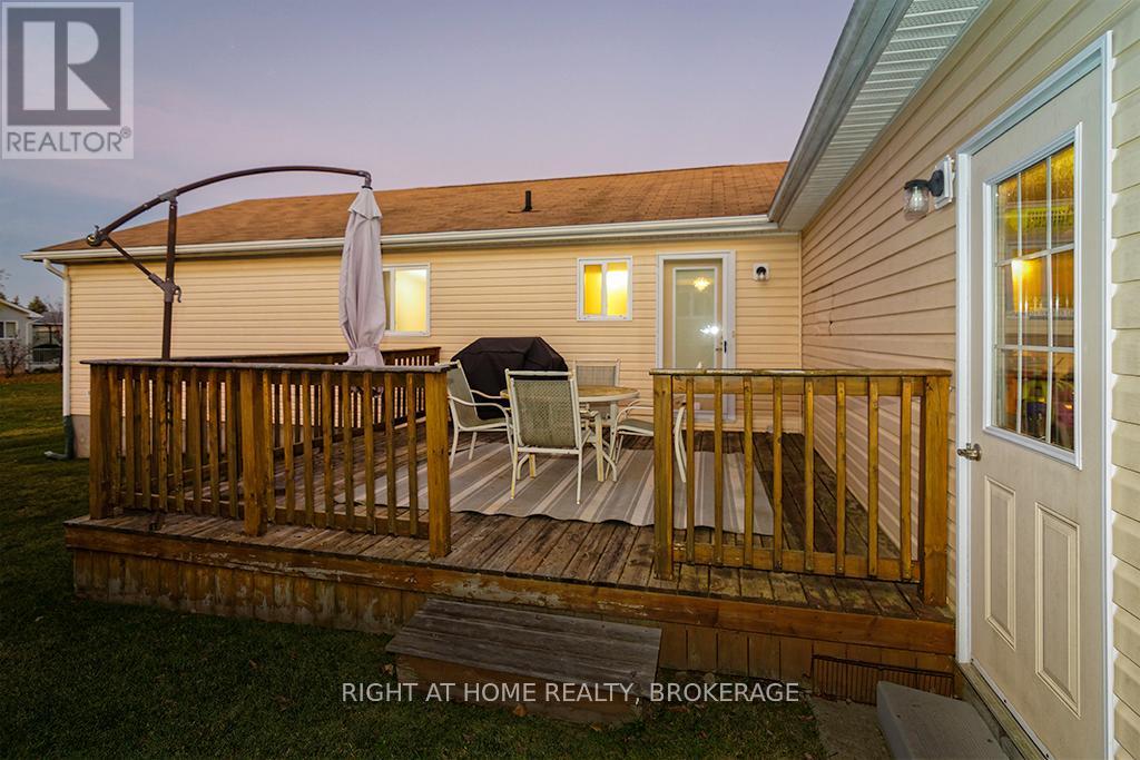 156 Gracehill Crescent, Hamilton, Ontario  L8B 1A5 - Photo 29 - X12086170