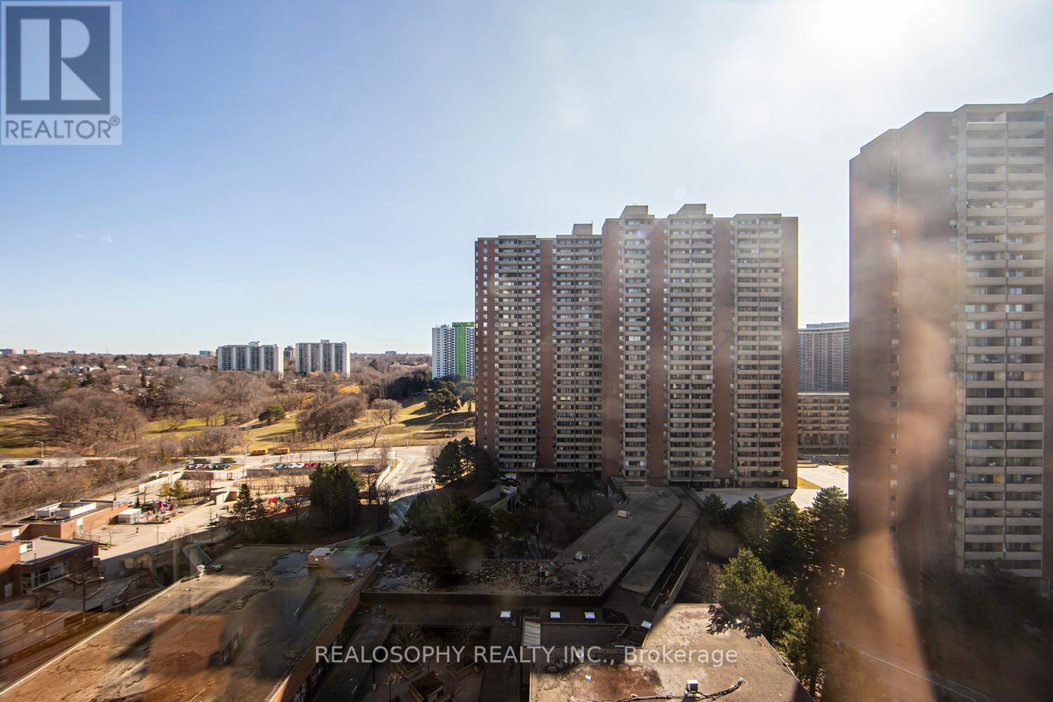 1514 - 5 Massey Square, Toronto, Ontario  M4C 5L6 - Photo 21 - E12062837