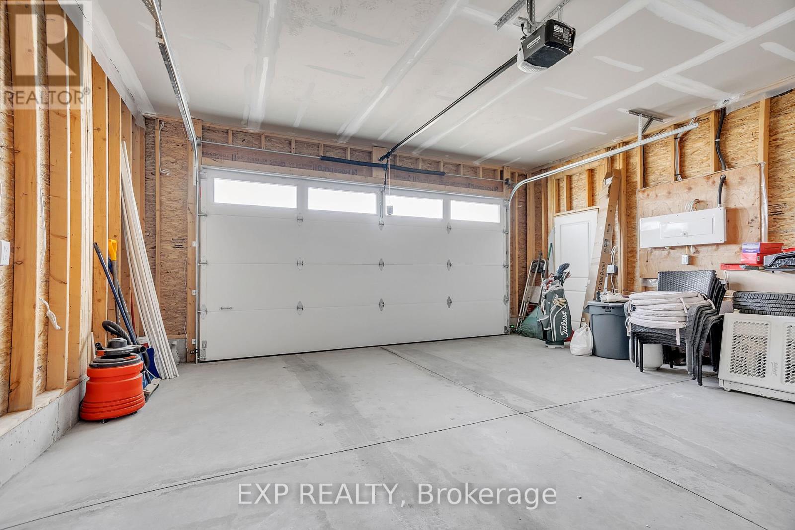 14 Horton Court, Belleville, Ontario  K8P 0H3 - Photo 36 - X12086212
