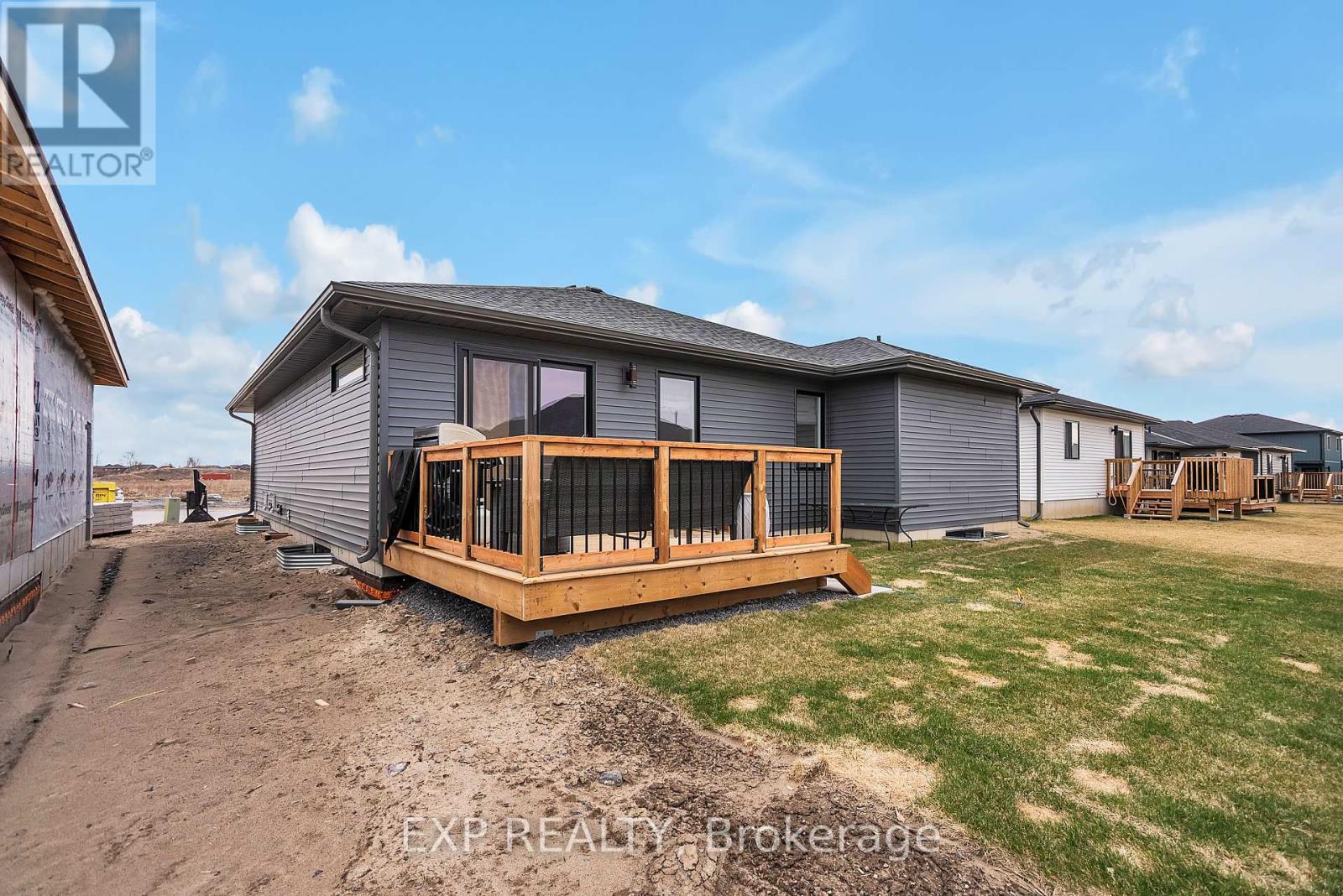 14 Horton Court, Belleville, Ontario  K8P 0H3 - Photo 39 - X12086212