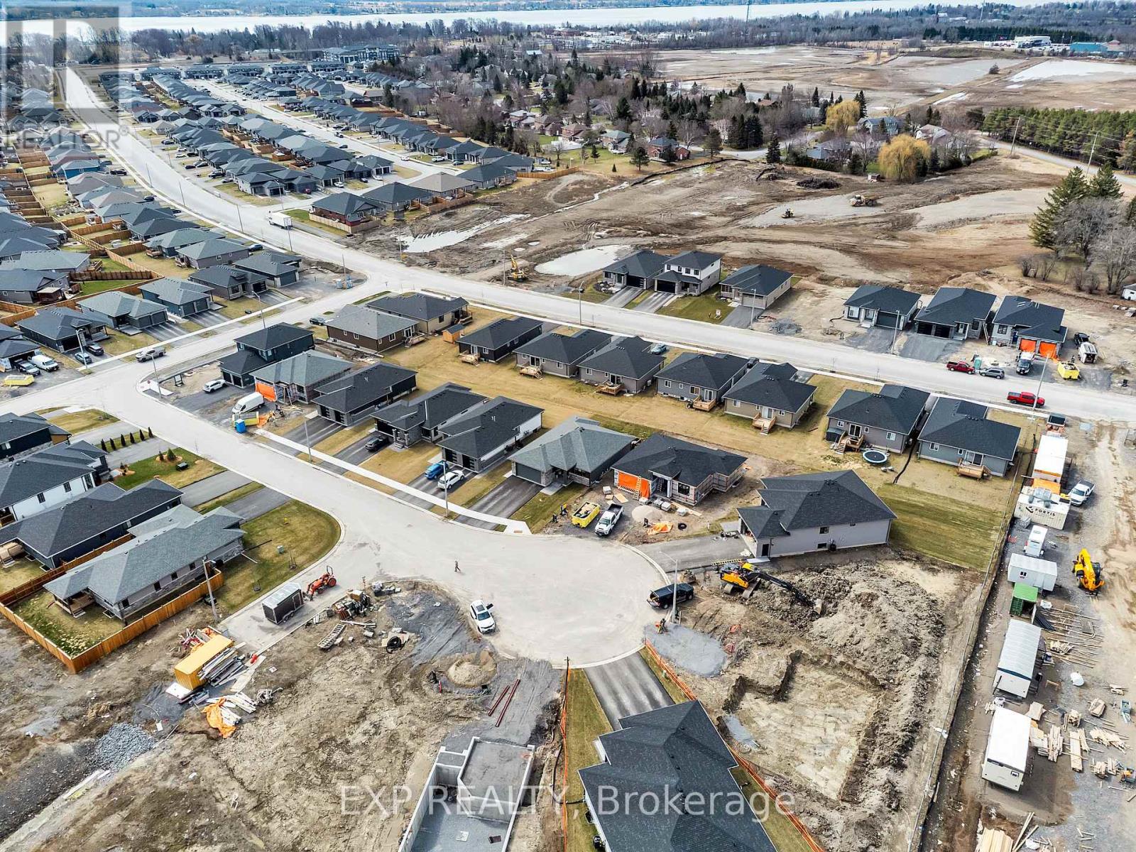 14 Horton Court, Belleville, Ontario  K8P 0H3 - Photo 45 - X12086212