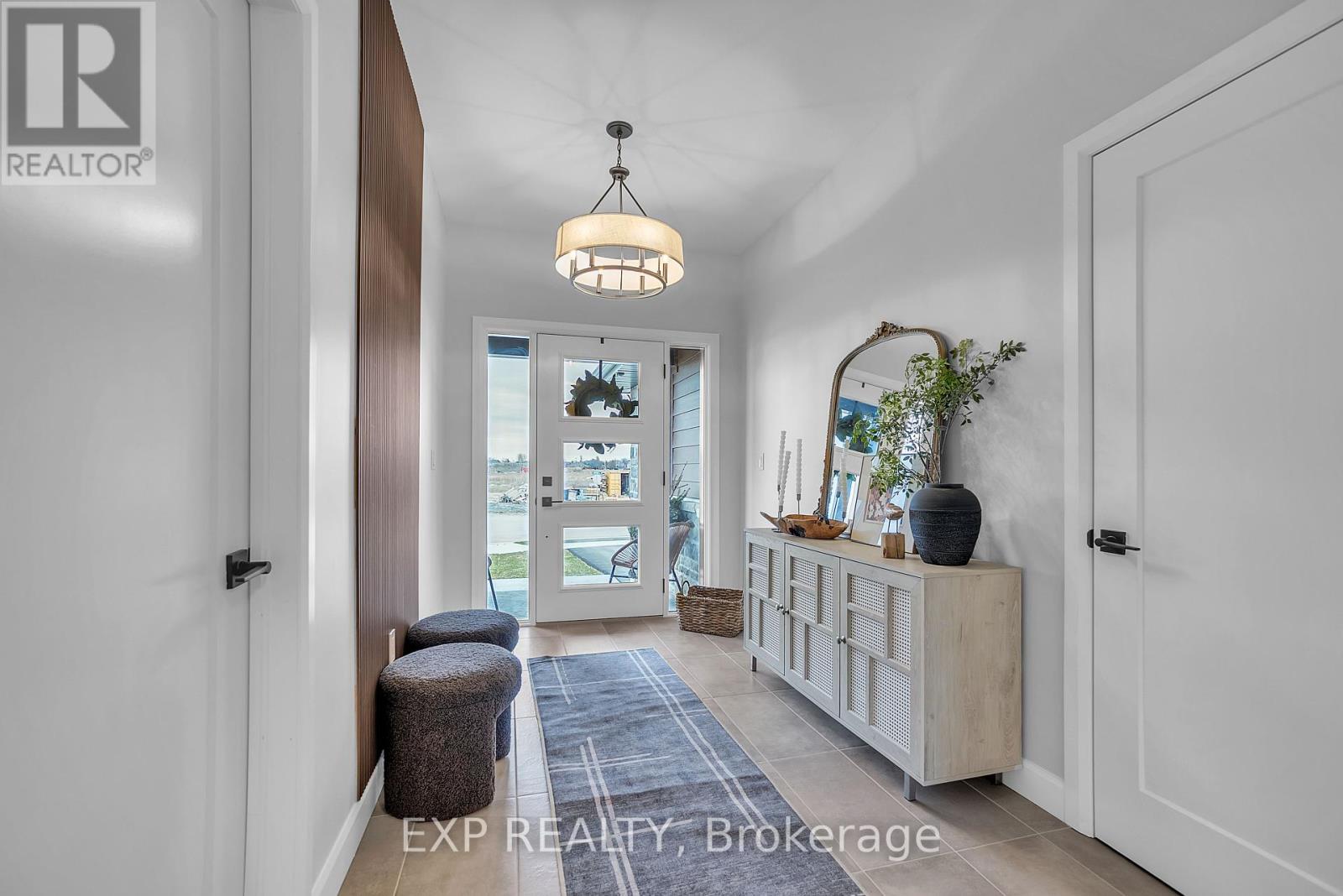 14 Horton Court, Belleville, Ontario  K8P 0H3 - Photo 6 - X12086212