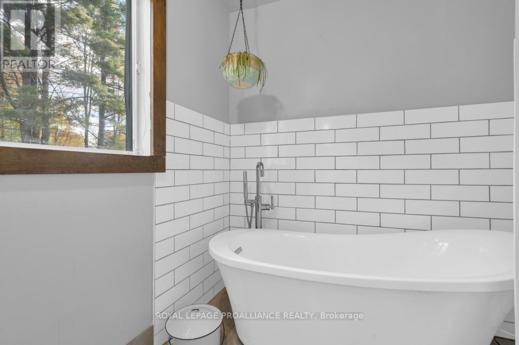 4388 Henderson Road, Frontenac, Ontario  K0H 1B0 - Photo 20 - X12086285