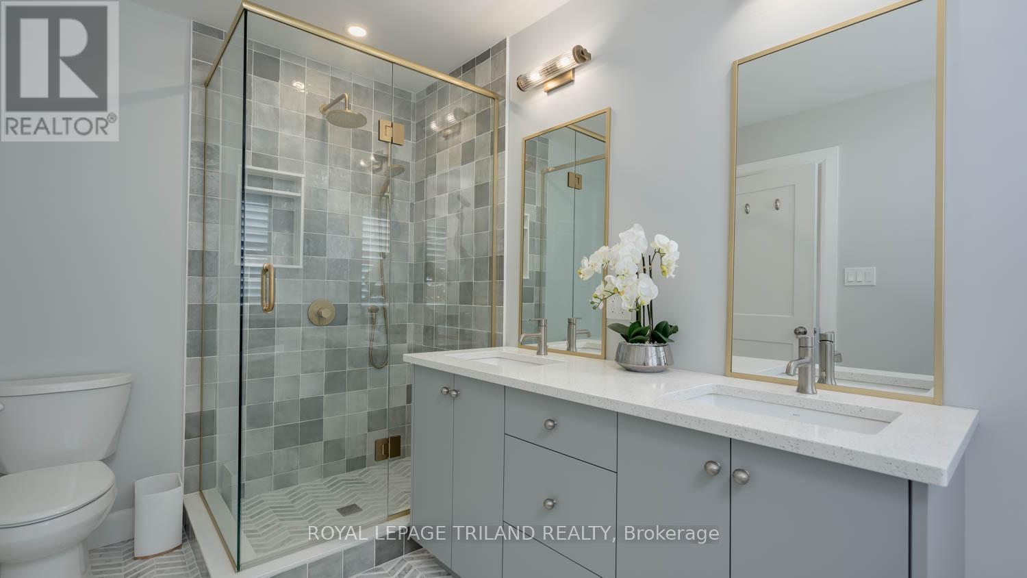 132 Aspen Circle, Thames Centre, Ontario  N0M 2P0 - Photo 38 - X12086275