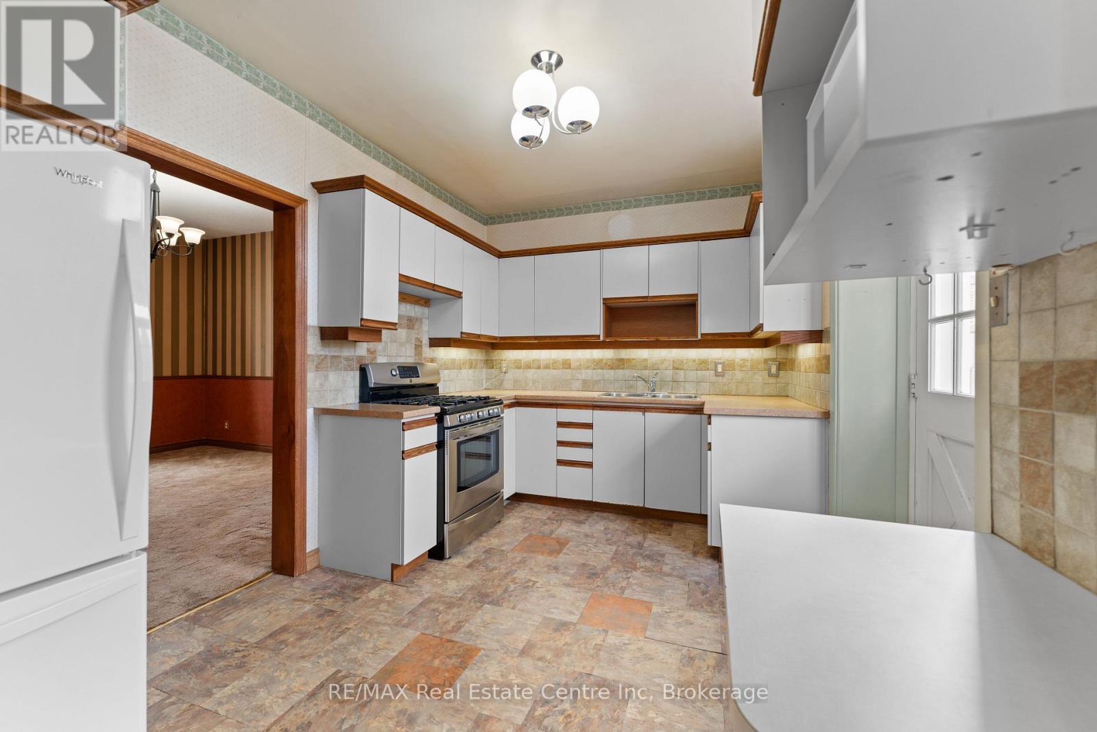 49 Albert Street, Guelph, Ontario  N1G 1C7 - Photo 18 - X12082737