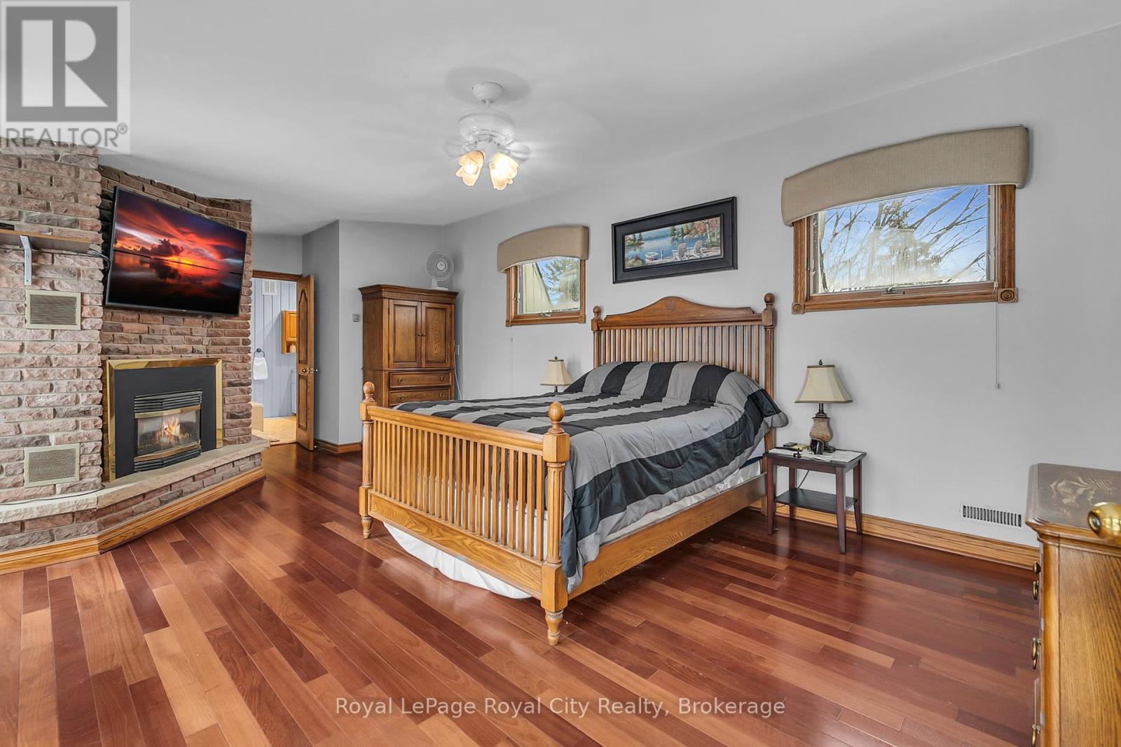 24 Skyway Drive, Guelph/eramosa, Ontario  N1H 6H8 - Photo 29 - X12086265