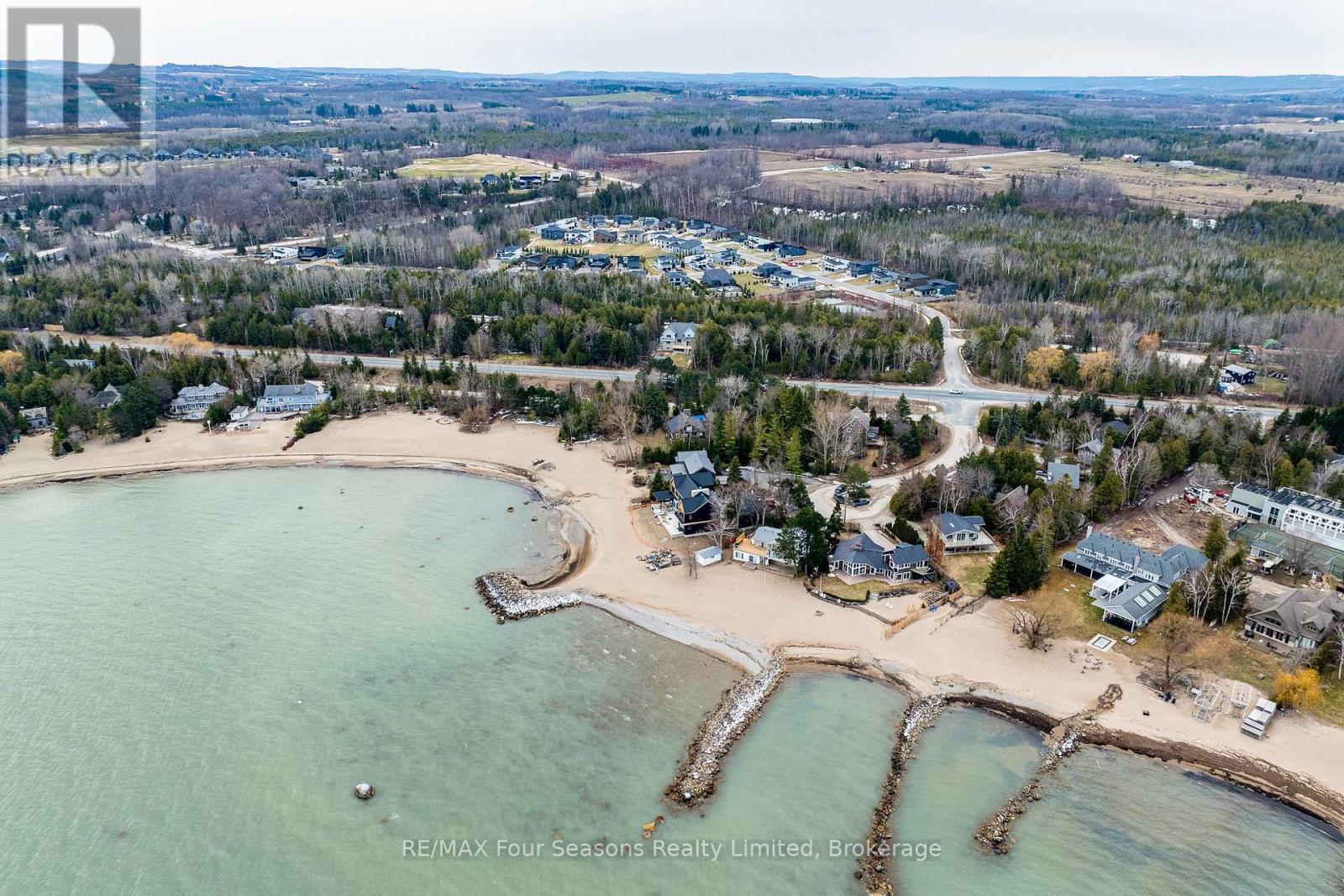 95 Goldie Court, Blue Mountains, Ontario  N0H 1J0 - Photo 35 - X12086272