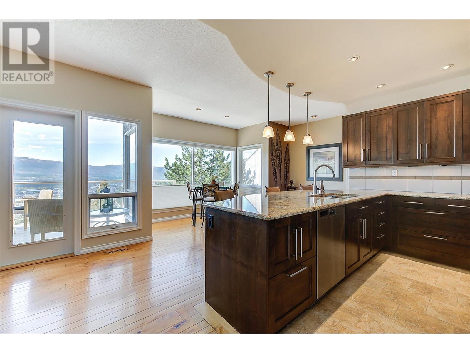 Property at 880 Christina Place Unit# 20 image 3