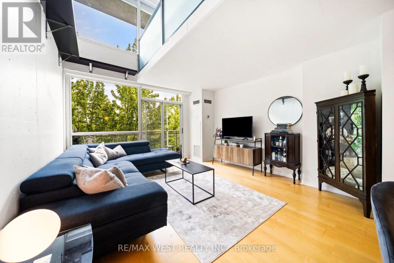 510 - 954 King Street W, Toronto (Niagara), Ontario  M6K 3L9 - Photo 4 - C12086333