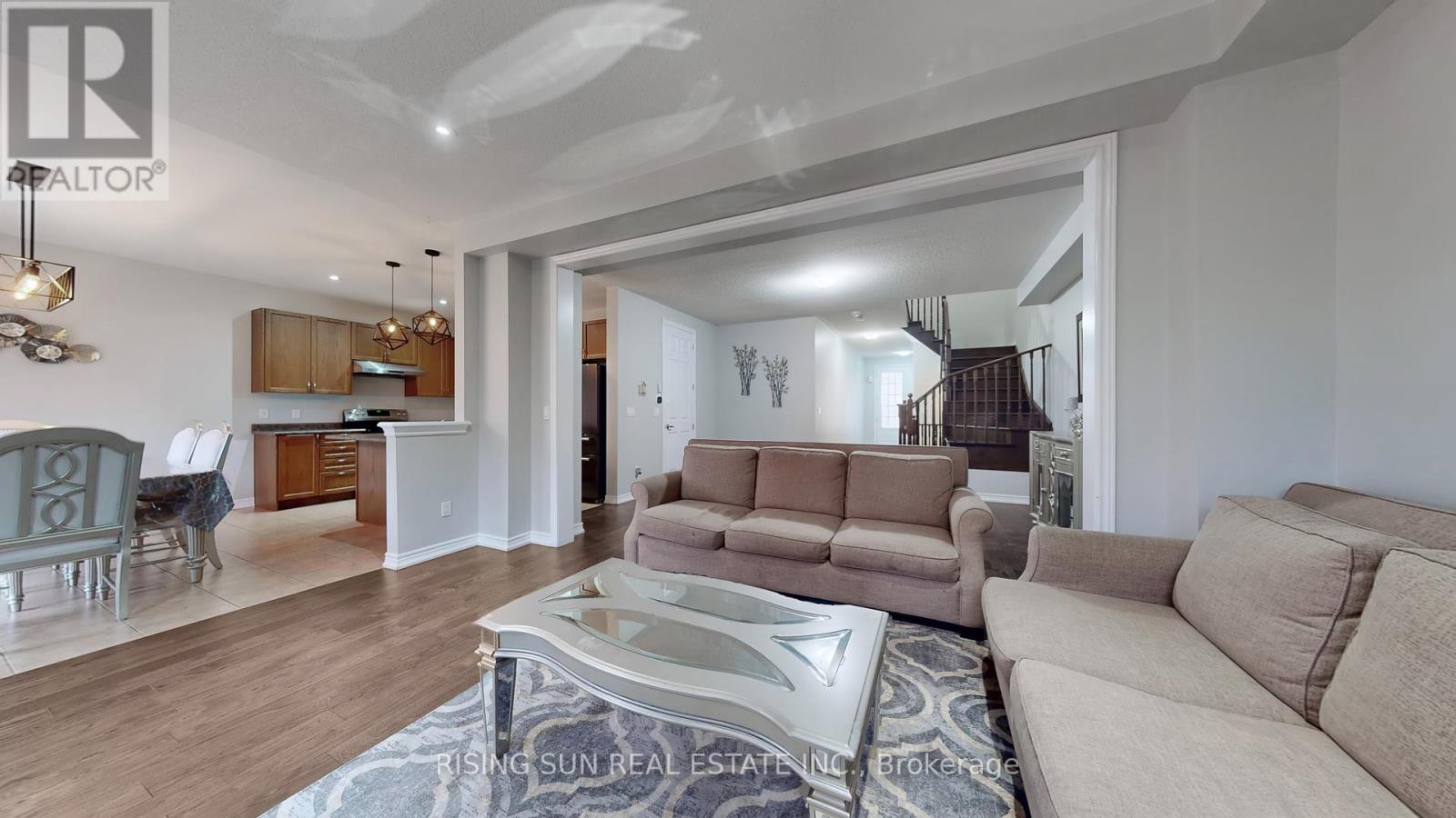 Property at 35 KENNEDY BOULEVARD image 5
