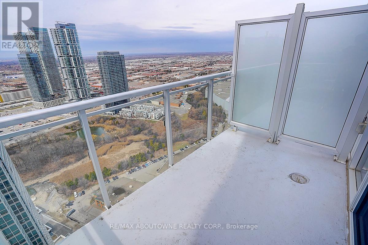 3704 - 2908 Highway 7 Road W, Vaughan, Ontario  L4K 0K5 - Photo 38 - N12086257