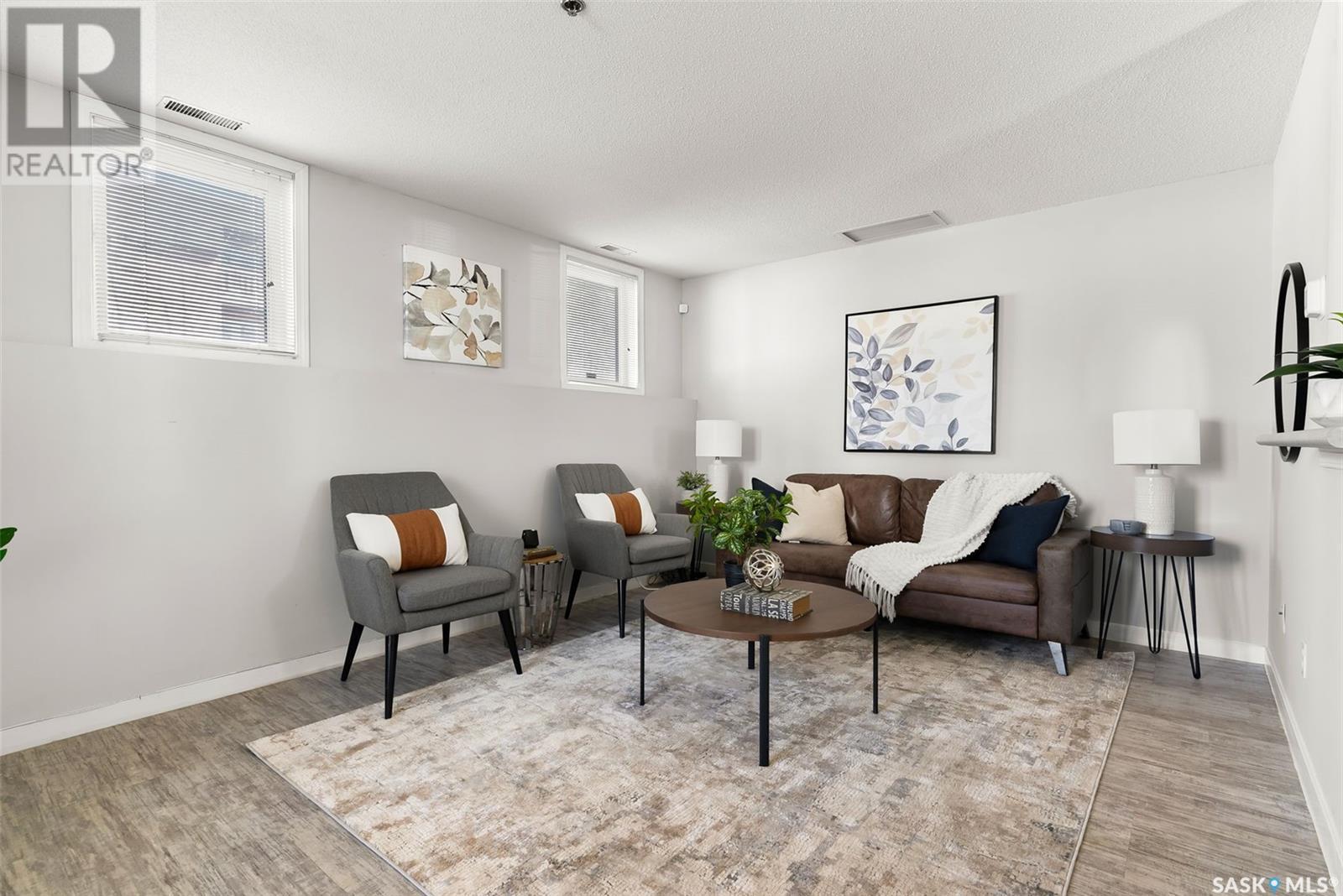 Property at 101 2203 Angus STREET image 4