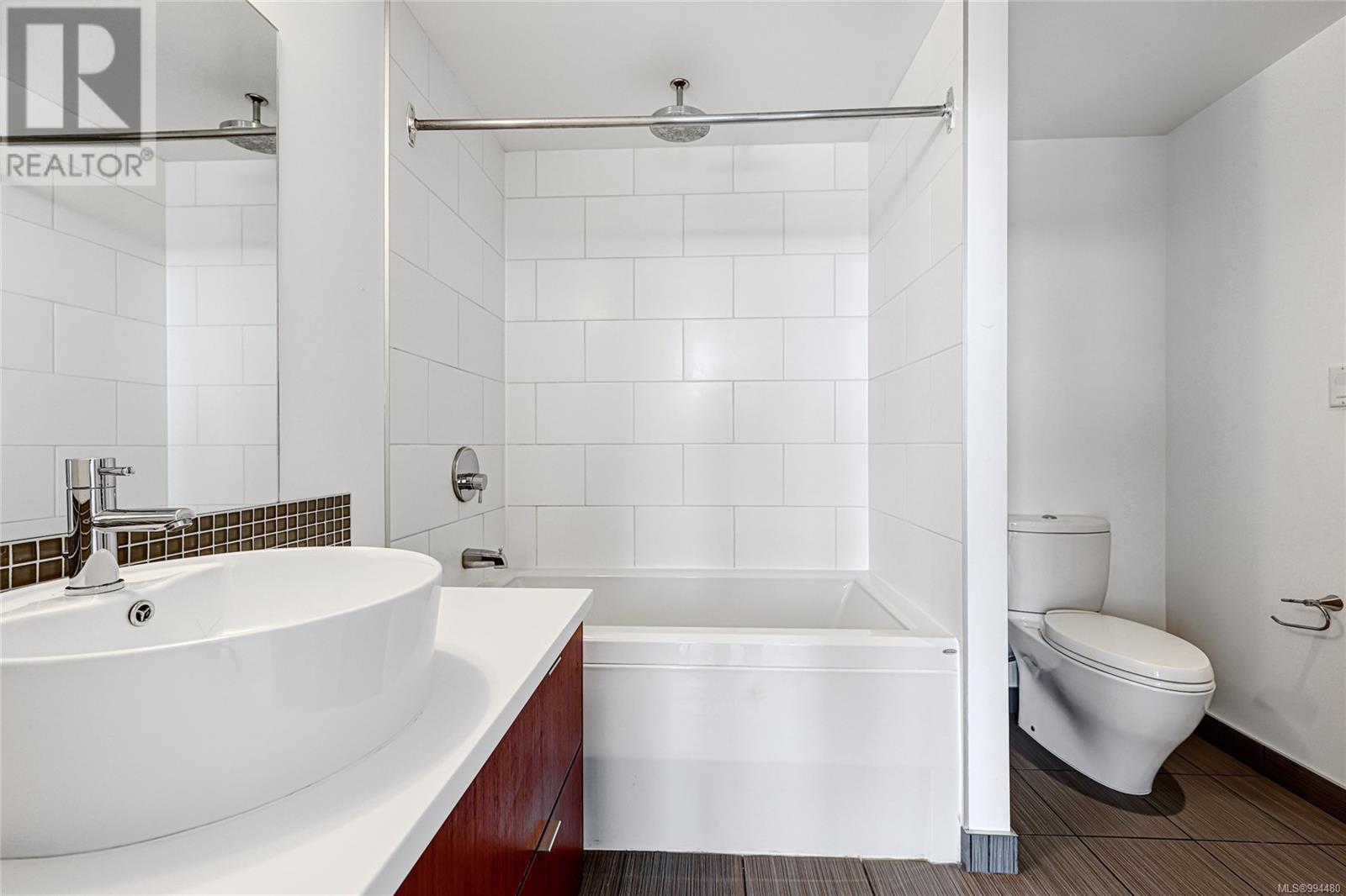 803 760 Johnson St, Victoria, British Columbia  V8W 0A4 - Photo 18 - 994480