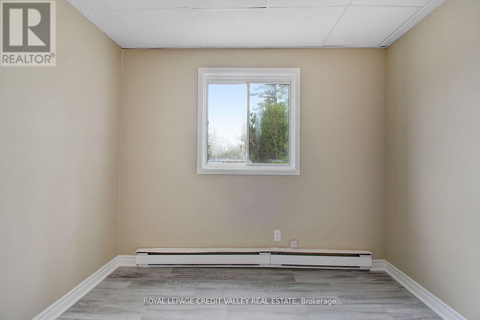 105 Hastings Street N, Bancroft (Bancroft Ward), Ontario  K0L 1C0 - Photo 24 - X12086204