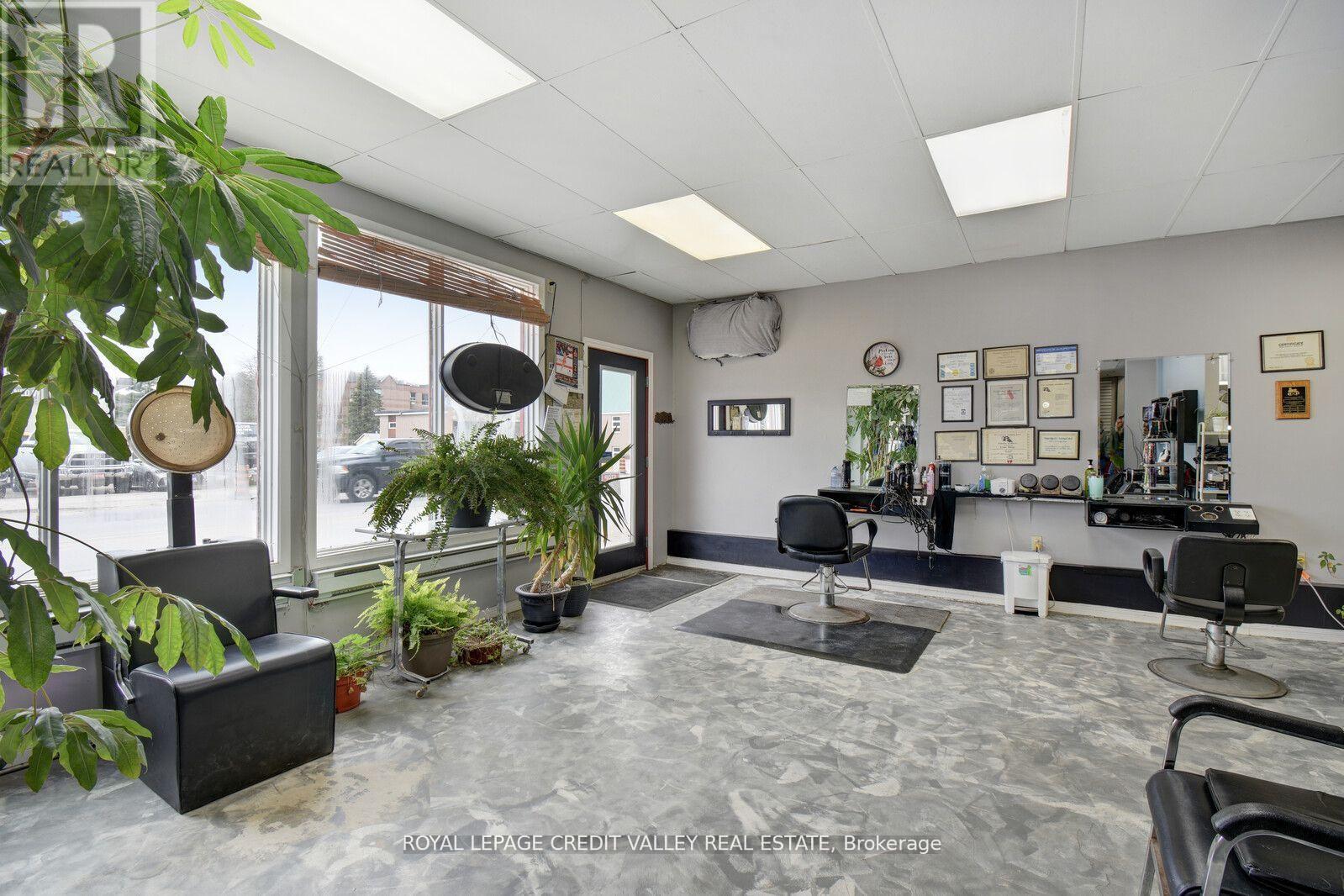 105 Hastings Street N, Bancroft (Bancroft Ward), Ontario  K0L 1C0 - Photo 4 - X12086204