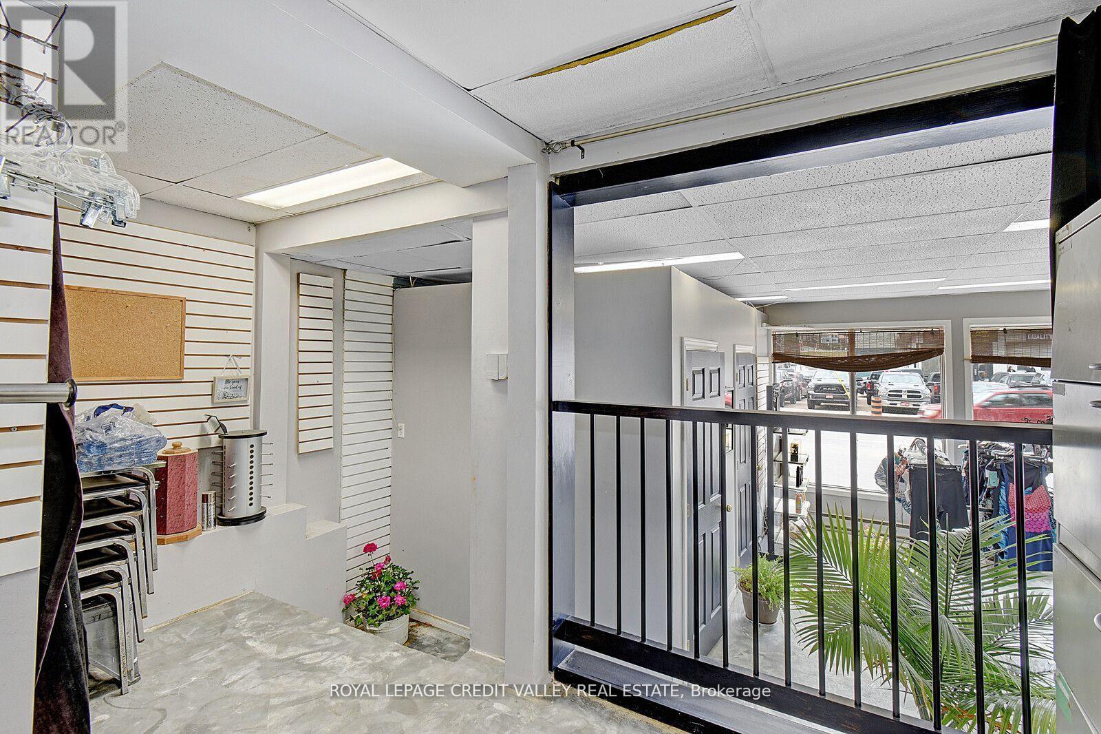 105 Hastings Street N, Bancroft (Bancroft Ward), Ontario  K0L 1C0 - Photo 8 - X12086204