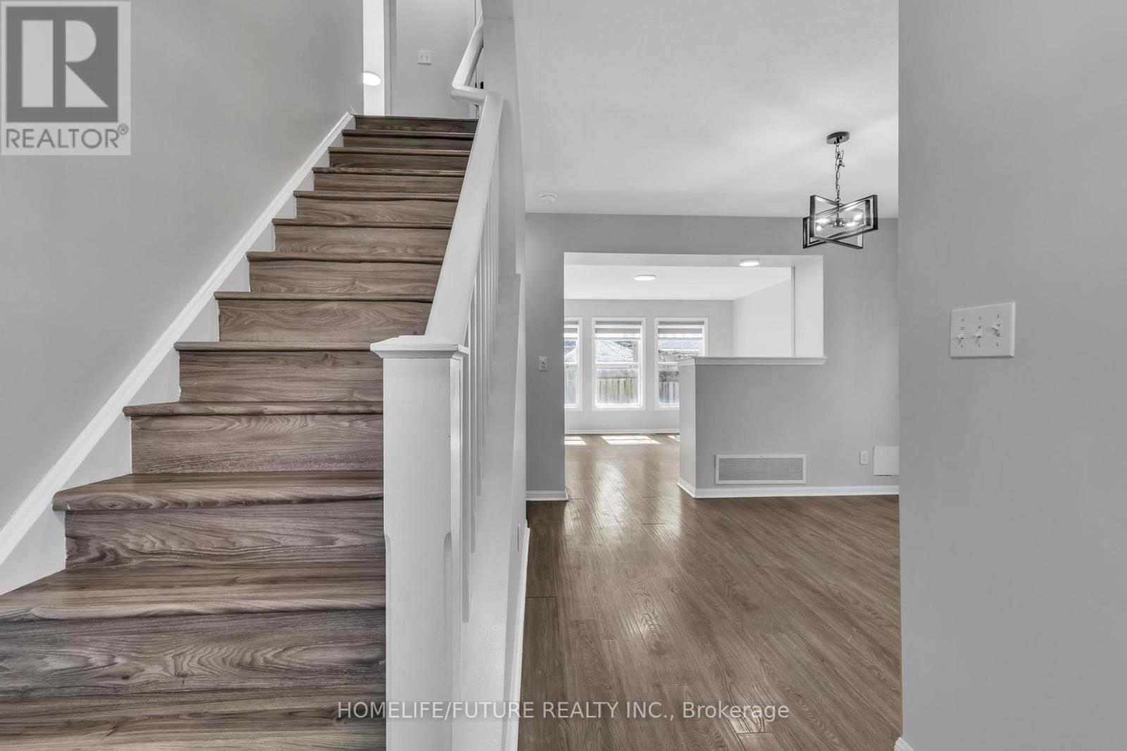 Property at 161 COULTHARD BOULEVARD image 5