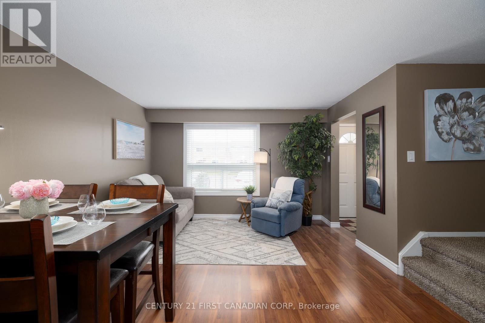 Property at 82 - 40 TIFFANY DRIVE image 2