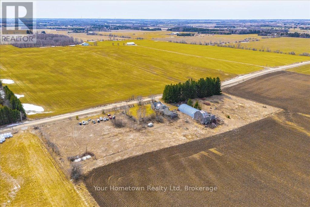 012189 East-West Garafraxa Townline, Centre Wellington, Ontario  L9W 6Y3 - Photo 3 - X12086360