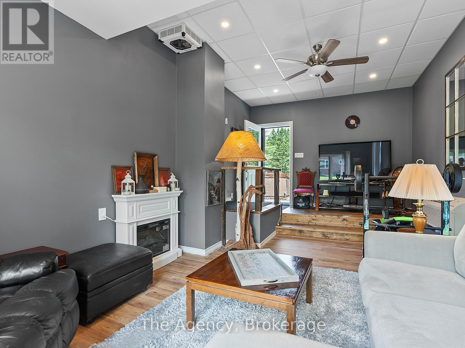 29 Kaye Road, Bracebridge, Ontario  P1L 1L1 - Photo 49 - X12086383